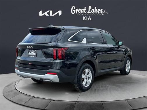 2025 Kia Sorento LX