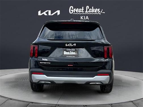 2025 Kia Sorento LX