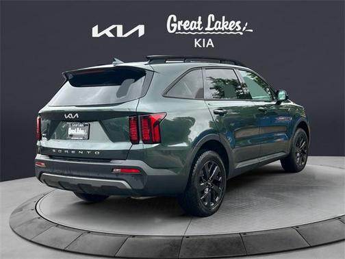 2022 Kia Sorento S