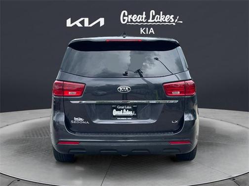 2021 Kia Sedona LX