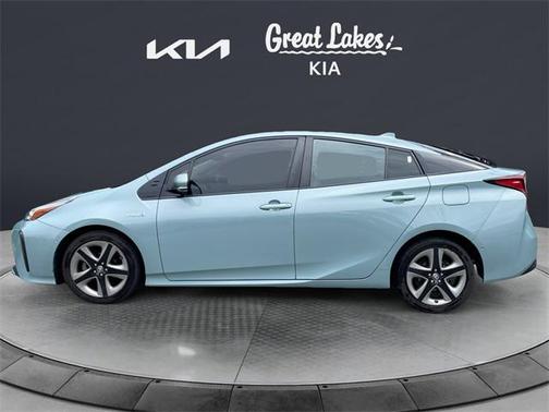 2019 Toyota Prius XLE
