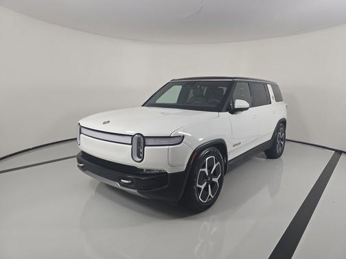 2024 Rivian R1S Adventure Quad Motor Large Pack