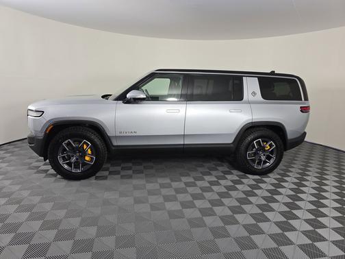 2022 Rivian R1S Launch Edition