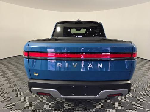 2022 Rivian R1T Adventure