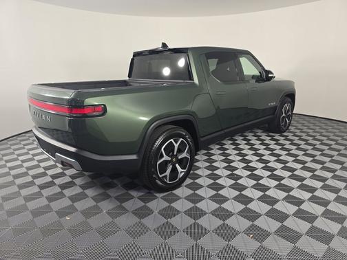2024 Rivian R1T Adventure Package