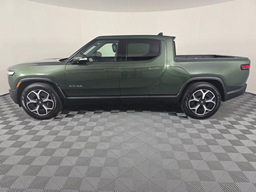 2024 Rivian R1T Adventure Package