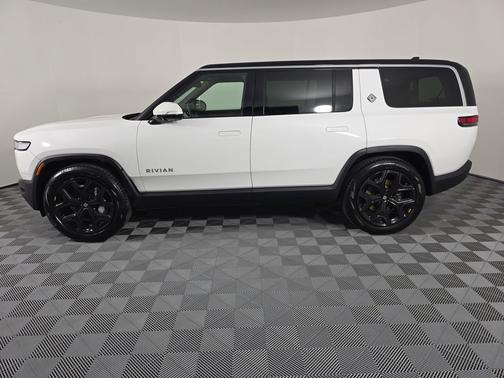 Glacier White 2023 Rivian R1S Adventure Package