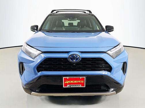 2023 Toyota RAV4 Hybrid SE