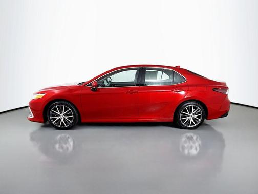 2024 Toyota Camry XLE