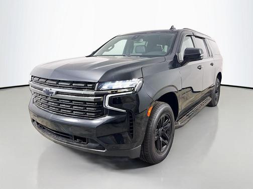 2022 Chevrolet Suburban RST