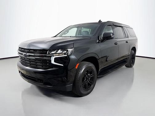 2022 Chevrolet Suburban RST