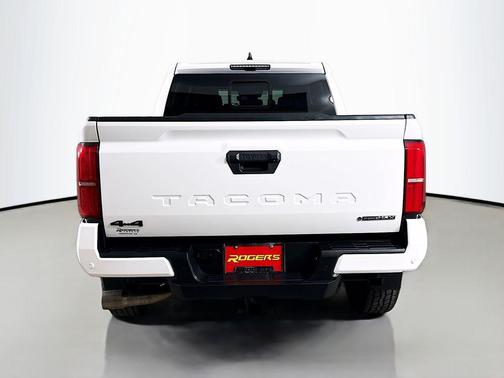 2024 Toyota Tacoma Hybrid TRD Off Road