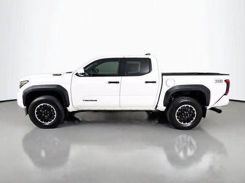 2024 Toyota Tacoma Hybrid TRD Off Road