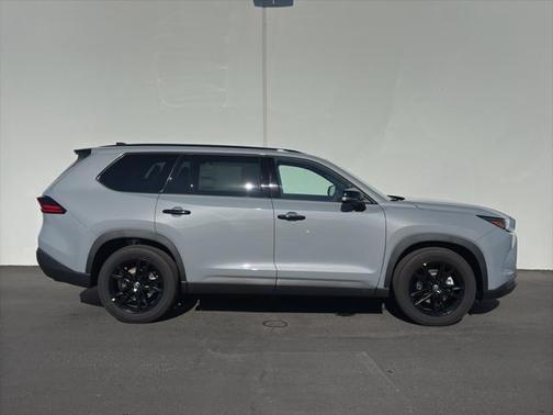2025 Toyota Grand Highlander Hybrid Nightshade Edition