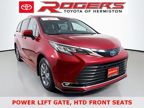 2022 Toyota Sienna XLE