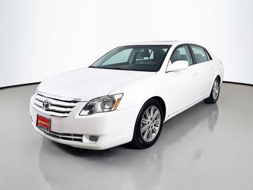 2005 Toyota Avalon Limited