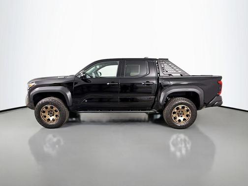 2025 Toyota Tacoma Hybrid Trailhunter