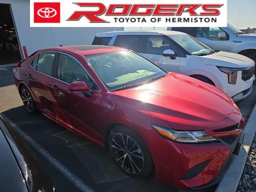 Supersonic Red 2019 Toyota Camry SE