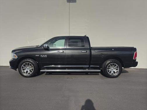 2017 RAM 1500 Limited Crew Cab 4x4 6'4' Box