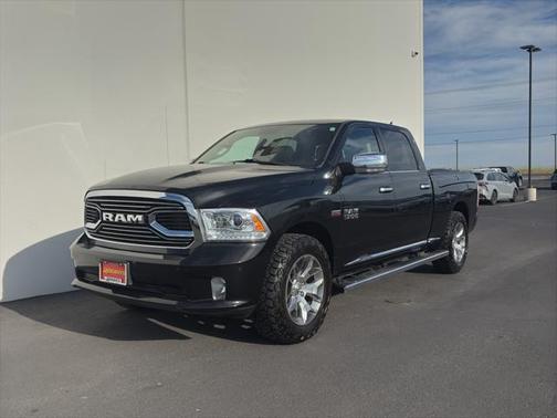 2017 RAM 1500 Limited Crew Cab 4x4 6'4' Box