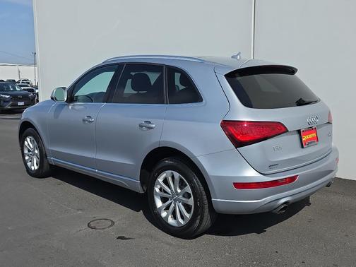 2015 Audi Q5 2.0T Premium Plus
