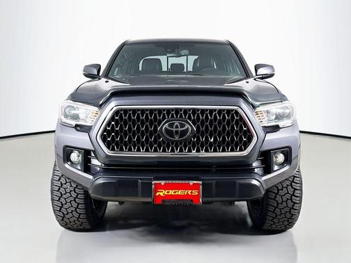 Magnetic Gray Metallic 2018 Toyota Tacoma TRD Off Road