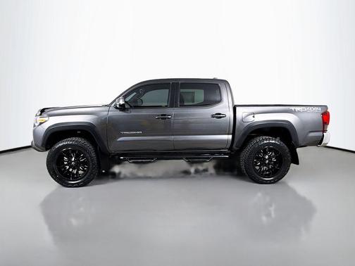 Magnetic Gray Metallic 2018 Toyota Tacoma TRD Off Road
