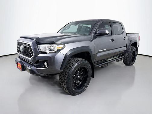 Magnetic Gray Metallic 2018 Toyota Tacoma TRD Off Road