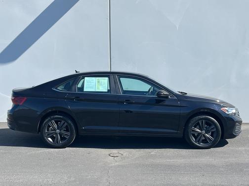 2024 Volkswagen Jetta 1.5T SE