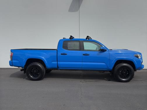 2020 Toyota Tacoma TRD Sport