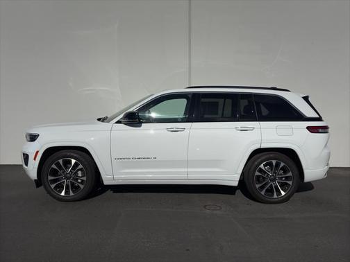 2023 Jeep Grand Cherokee Overland
