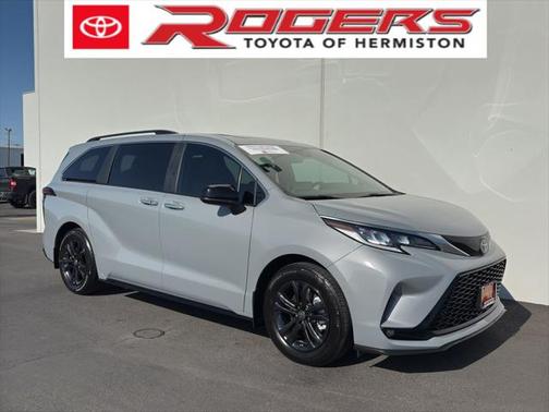 2024 Toyota Sienna XSE 7 Passenger