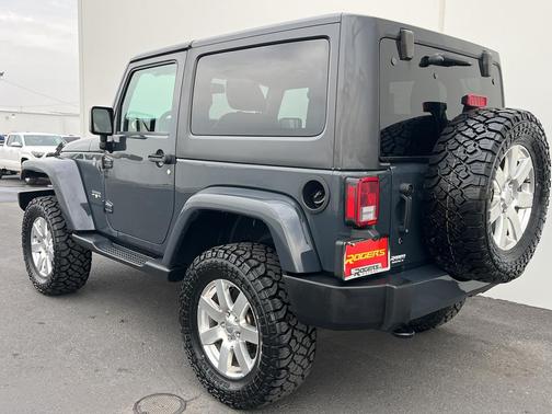 2016 Jeep Wrangler Sahara