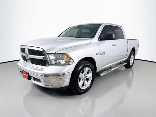 2017 RAM 1500 SLT