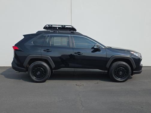 2019 Toyota RAV4 Adventure