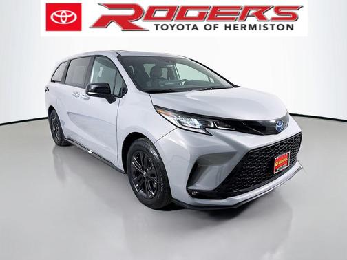 2025 Toyota Sienna XSE 7 Passenger