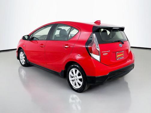 2017 Toyota Prius c Two