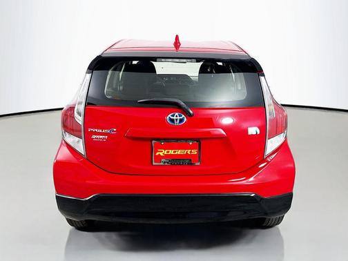 2017 Toyota Prius c Two