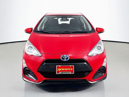 2017 Toyota Prius c Two