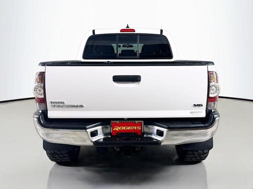 2015 Toyota Tacoma Base