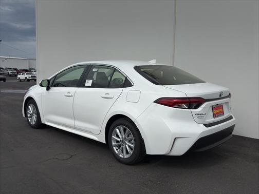 2025 Toyota Corolla Hybrid XLE