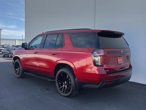 2023 Chevrolet Tahoe 4WD RST