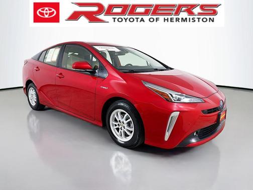 2021 Toyota Prius LE