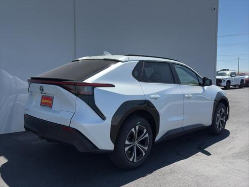 2025 Toyota bZ4X XLE