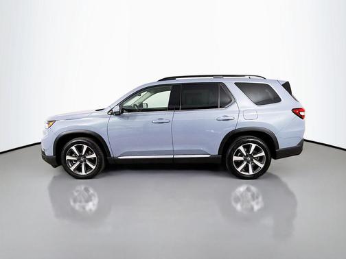 2024 Honda Pilot Touring 8-Passenger