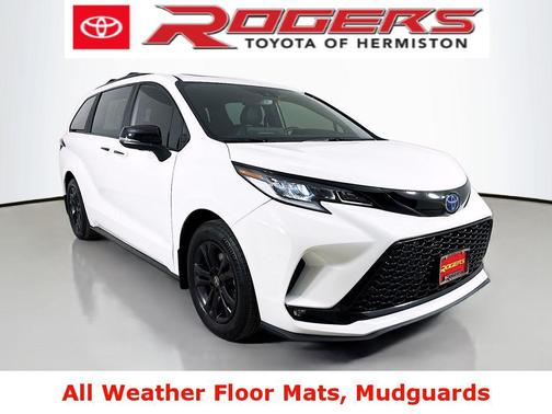 2025 Toyota Sienna XSE 7 Passenger