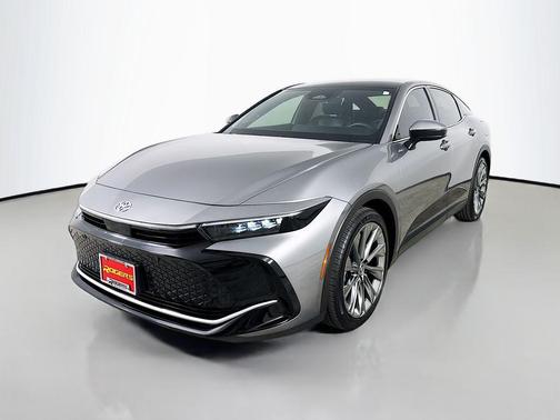 2025 Toyota Crown Limited