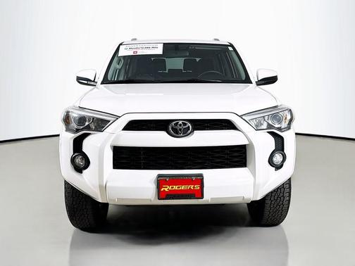Super White 2017 Toyota 4Runner SR5