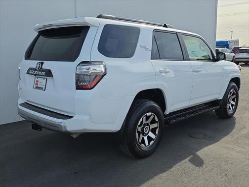 2024 Toyota 4Runner TRD Off Road