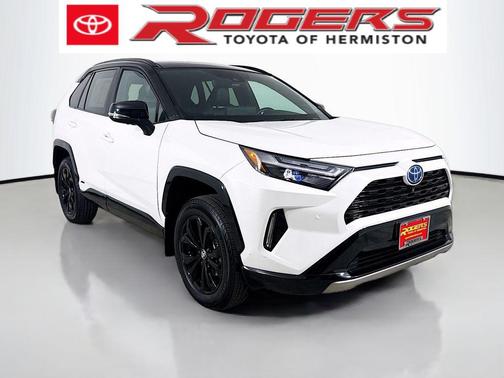 2023 Toyota RAV4 Hybrid SE